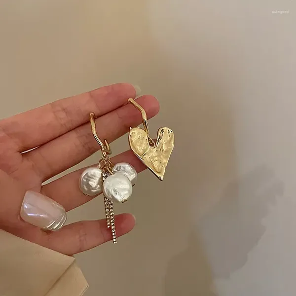 Orecchini pendenti vintage S925 ago asimmetrico perla cuore lungo orecchino a goccia per le donne punk in metallo dichiarazione partyjewelry