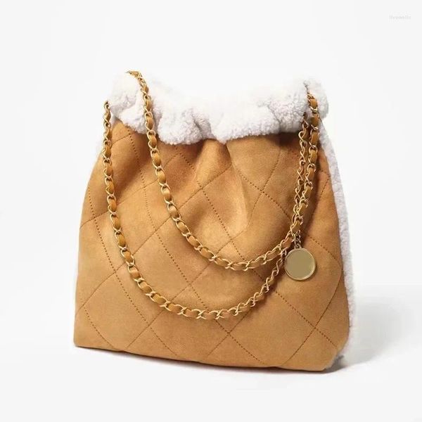 Akşam çantaları tasarımcı kadınlar için lüks çantalar 2024 moda peluş zincir çantası yüksek kaliteli omuz bayanlar el tote çapraz