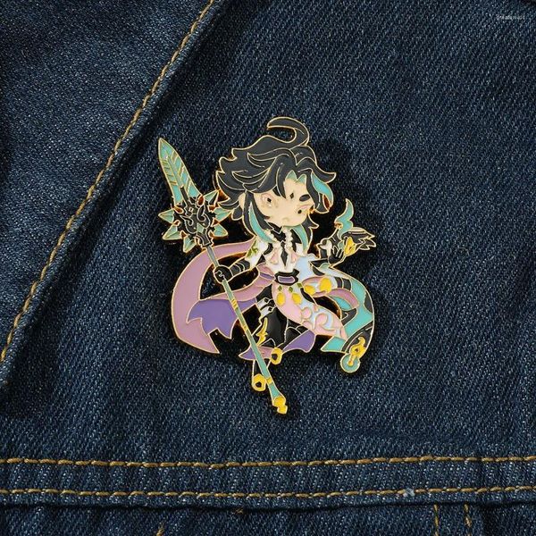 Broches jogo genshin impacto personagem xiao anime broche bonito dos desenhos animados emblema feminino botão jóias mochila chapéu lapela pinos