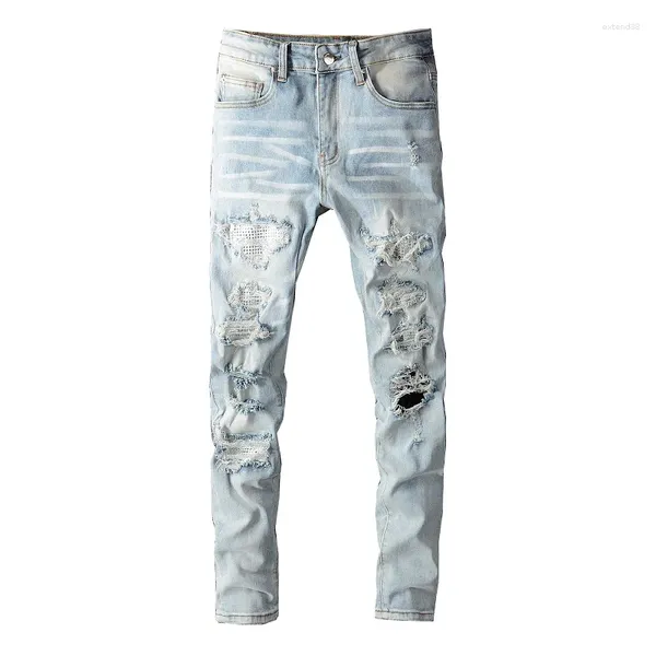 Jeans masculinos branco alta rua estiramento magro streetwear angustiado luz azul rhinestons destruído buracos qualidade magro ajuste marca