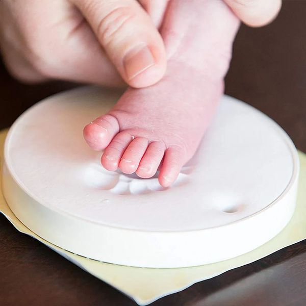 Hand- und Fußabdruck-Ornament-Set für geborenes Baby, Meilenstein-Andenken, Duschgeschenk für Jungen und Mädchen, 240125