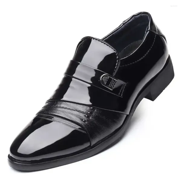 Sapatos de vestido Slip-ons deslizamento no país casamento homens vestidos tênis de basquete masculino esportes tipo em tênis