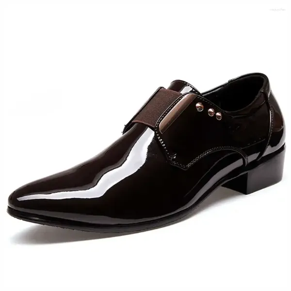 Sapatos de vestido Tamanho de couro sintético 38 Mens Sapatilhas para meninos Homens Esportes Pequeno Preço Snaeaker Bity