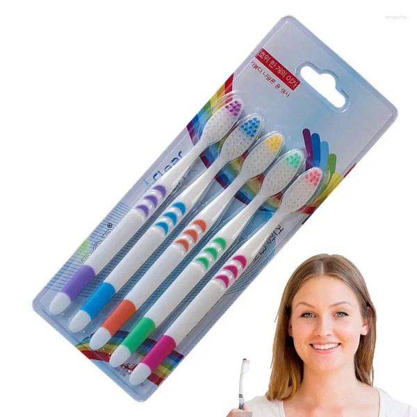 Conjunto de acessórios de banho Conjunto de escova de dente Pacote 5 PCS Cuidados Pessoais Ultra Soft Dentes Múltiplas Cores Bambus Carvão para Família