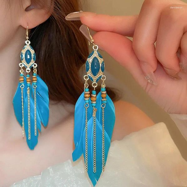 Orecchini pendenti MOGAKU con perline etniche per le donne Piuma blu Nappa in metallo Boemia Gancio per l'orecchio Orecchino Accessori moda Gioielli