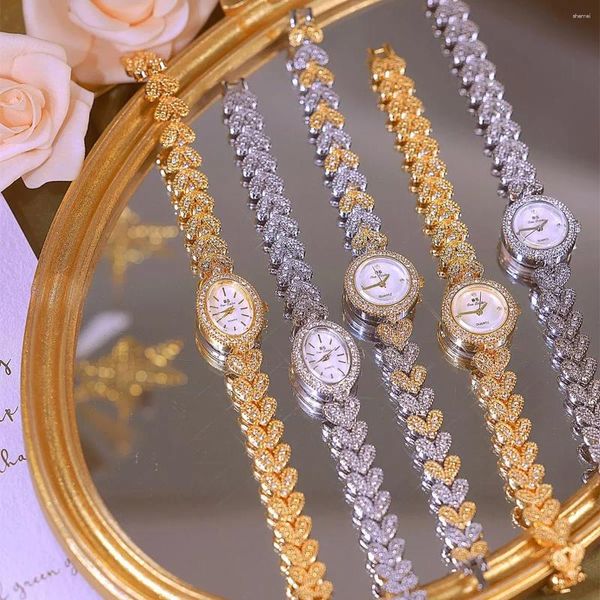 Relógios de pulso moda marca diamante incrustado vintage corrente oval relógio feminino ouro prata coração cinta impermeável quartzo montres femmes