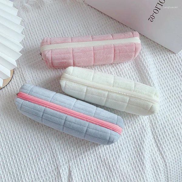 10 pçs criativo curto fluff lápis caso grande capacidade papelaria caixa saco cosmético para meninas material escolar