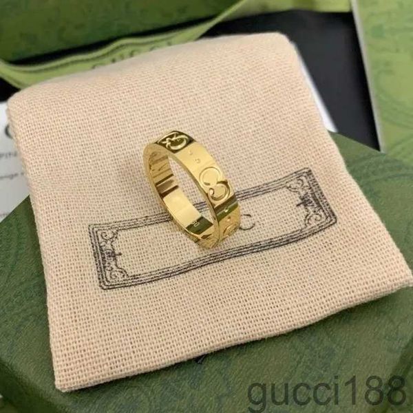 Luxurys Nail Ring Erkekler Aşk Yüzükleri Moda Çelik Oyulmuş Mektup Deseni Takı Nişan Boyutu 5-11 Kadınlar için 2UG5