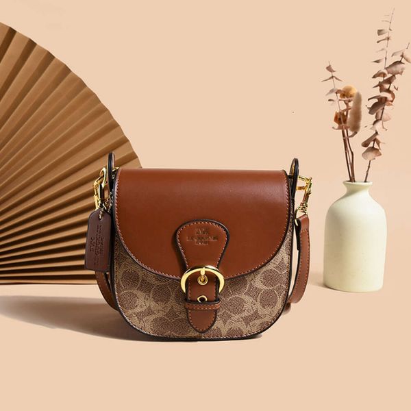 Baobao New Fashion Saddle Half Round Cross con piccola stampa Design Borsa da donna a spalla vendite dirette in fabbrica