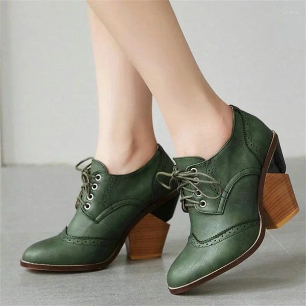 Модельные туфли, туфли-лодочки специальной формы на высоком каблуке, маленькие кожаные туфли-лодочки в британском стиле в стиле ретро, туфли-броги, женские короткие ботинки
