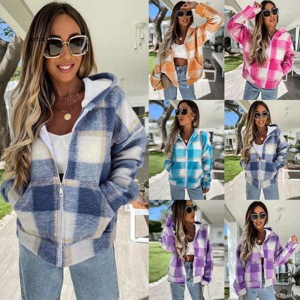 Giacche da donna 2024 Autunno e Inverno Europeo Americano Plaid allentato Peluche Giacca con cappuccio multicolore Cerniera Camicetta calda