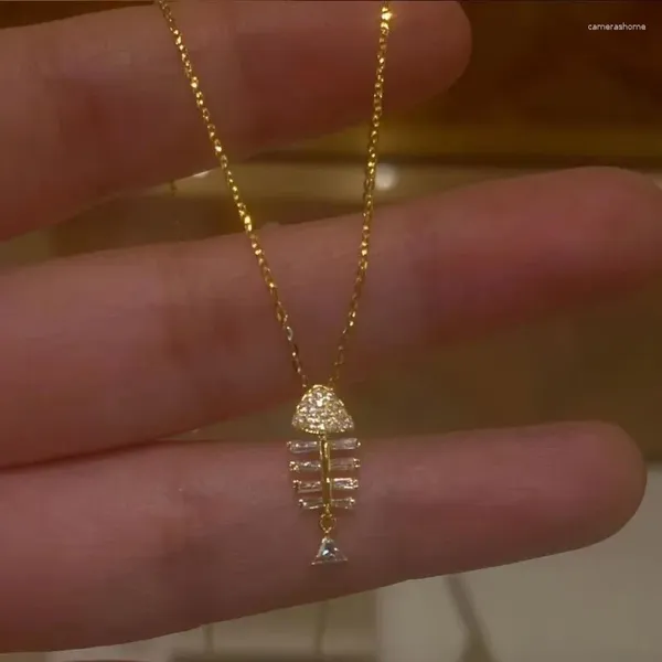 Correntes brilhando strass peixe osso clavícula colar para mulheres meninas glden cor delicada artesanal metal geométrico neckalce