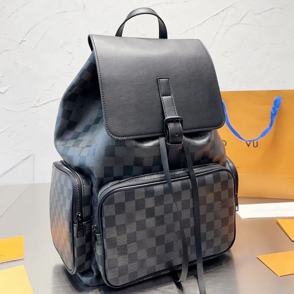 Top designer de moda masculina mochila de viagem com impressão completa com cordão Snapper revestido de lona de couro bolsa escolar mochila preta em relevo