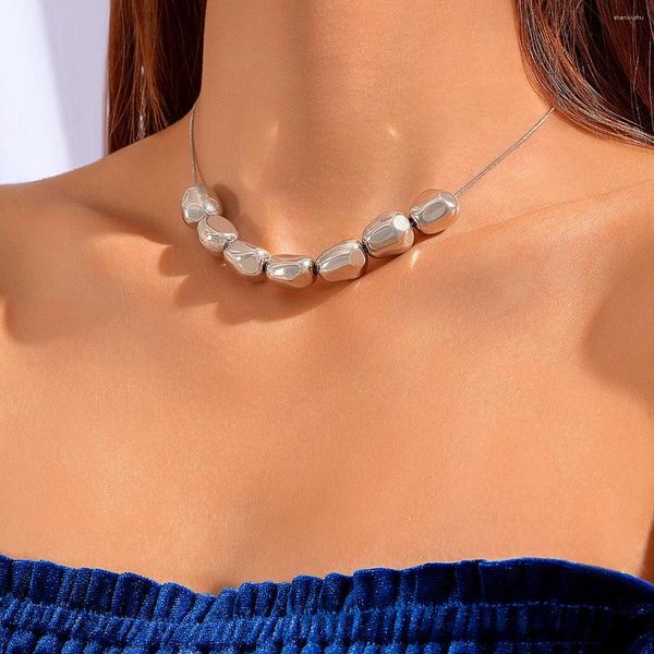 Catene Grande catena di perline a sfera CCB con collana con pendente a cuore multistrato per le donne Alla moda Perline da donna Collare sul collo Accessori Gif