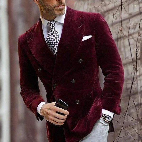 Abiti da uomo Giacca da uomo in velluto doppio petto bordeaux Cappotto elegante Giacca da smoking Moda Cena 2024 Disponibile