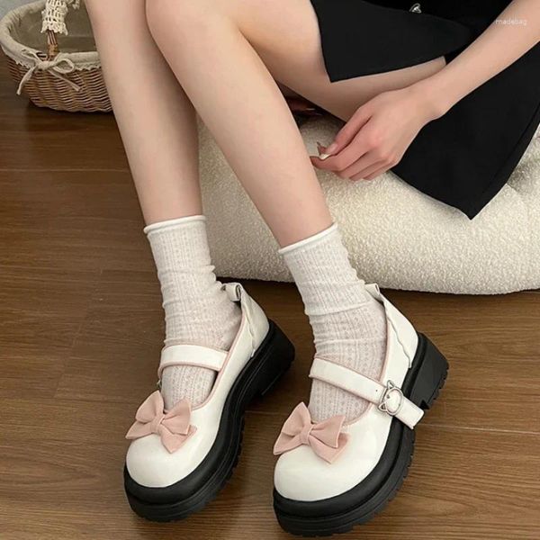 Elbise Ayakkabı Lolita Mary Janes Kadın Vintage Tatlı Toka Kayış Pompaları Kadın Gündelik Yay Koreli Tasarımcı Zapatos de Mujer Tacones