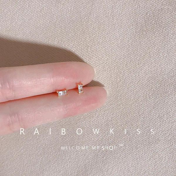 Brincos de parafuso prisioneiro geometria retângulo para mulheres simples mini cristal zircão invisível orelha unhas carreira feminino diariamente pequenas jóias