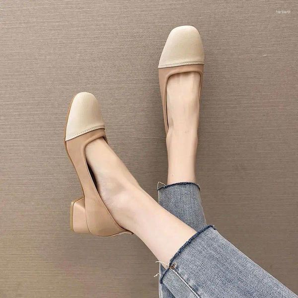 Orta topuklu elbise ayakkabıları normal deri rahat bayanlar kadınlar için yaz ayakkabı 2024 kare ofis ayak parmağı 39 beau bugün satışta