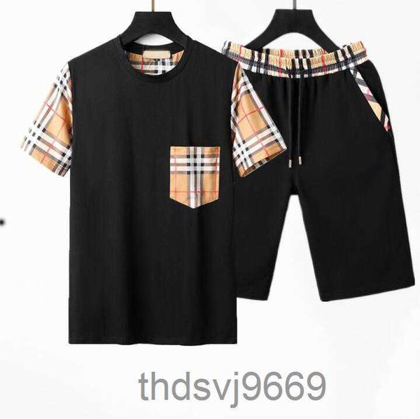 Masculino agasalho designer suor terno faixa casual puro mão-malha oco para fora camisa de manga curta e shorts de couro férias masculino vubu