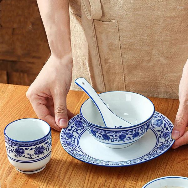 Conjuntos de louça azul e branco conjunto de talheres de cerâmica placa de porcelana tigela colher pratos pratos mesa de jantar suprimentos de cozinha