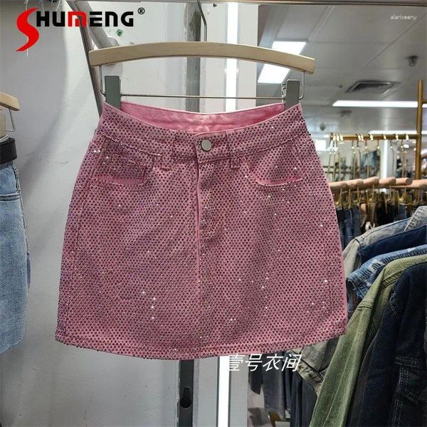 Gonne 2024 Gonna corta in denim da donna Stile coreano a vita alta Wash-Sense Design Strass Dimagrante A-Line Guaina estiva