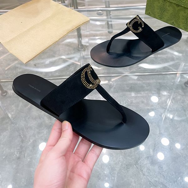 İtalya Marka Lüks Rhinestone Tasarımcı Kadın Terlik Flip Flops Klasik Çift Mektup Moda Süet Düz Sandallar Mule Yüksek kaliteli deri yuvarlak ayak parmağı gündelik Scuffs