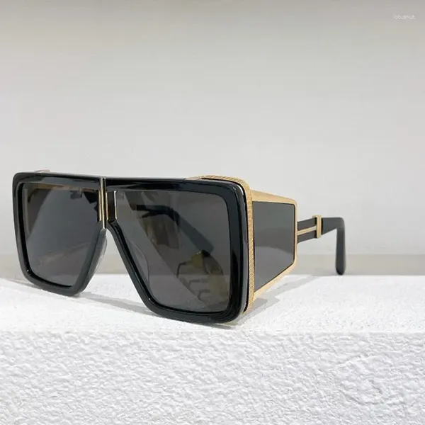 Óculos de sol 2024 Itália Mulheres Streampunk Square Vintage Homens Óculos Designer Elegante Moda Unissex Eyewear