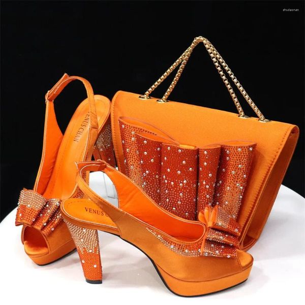 Sapatos de vestido A cor laranja de alta qualidade apontou toe senhoras saco de correspondência conjunto para mulheres nigerianas festa de casamento