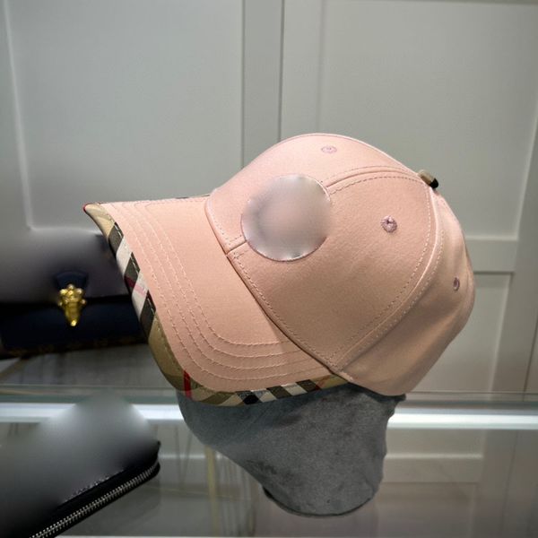 Berretto da baseball ricamato 3D primavera/estate a scacchi Designer Casquette Solido colorato Moda Parasole Artist Designer Hat