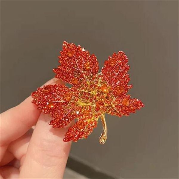 Elegante cristal vermelho maple leaf broches temperamento de luxo para mulheres casamentos banquete roupas jóias acessórios festa presentes