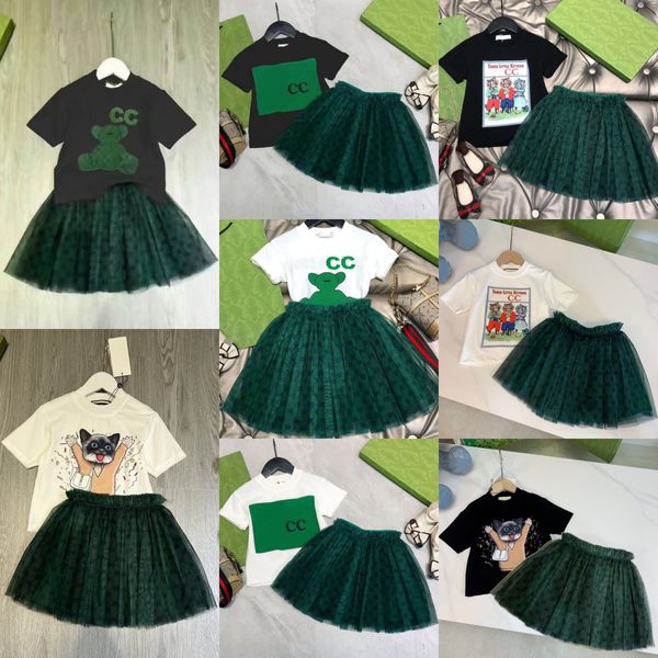 Lüks Peçe Kısa Moda Tasarımcı Yaz Çocukları T-Shirt Sevimli Bebek Giysileri Çocuklar Kısa Kollu Erkek Kız Kızlar Giyim Takımları Pamuk Elbise Boyutu 90-160 O36o#