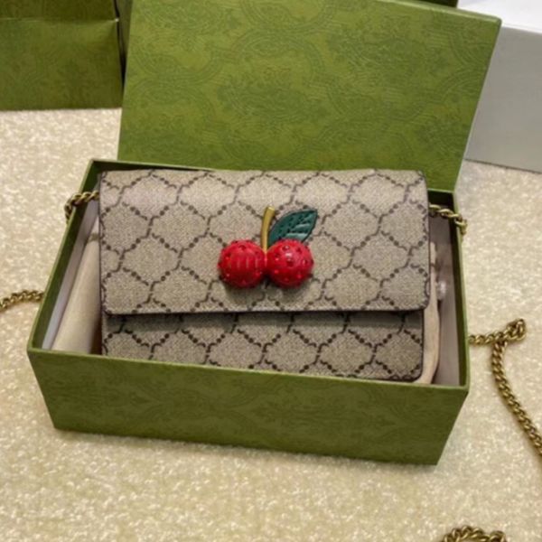 2024 Mini borse a tracolla Cherry borsa firmata donna borse a catena a tracolla borsa da donna di lusso con lettere stampate carine
