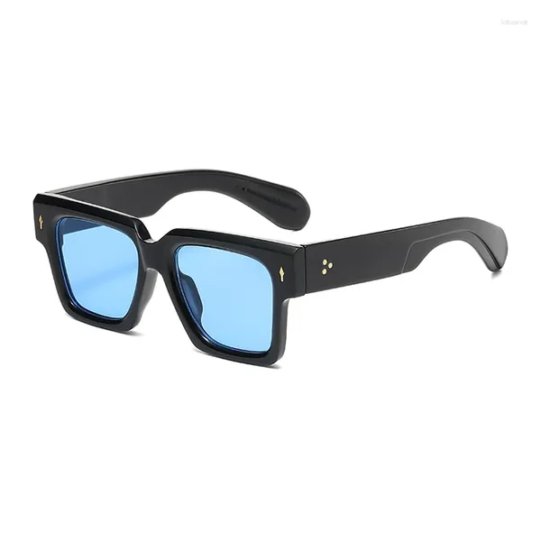 Sonnenbrille Klassische Retro Quadratische Brillen 2024 Mode Einfache Große Rahmen Sonnenbrille Metall Reis Nagel Design Ozean Stück Weiblich