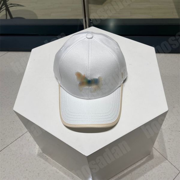 Berretto da baseball di personalità classica di design Uomo Donna Cappello da baseball con ricamo a cavallo di lusso Casquette Cappelli da esterno Casual Versatili Berretti con visiera