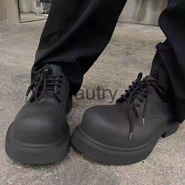 2024 Designer sandali estivi da donna in pelle di vitello Classico nero Tacco spesso Sandali casual da uomo si riuniscono Scarpe di marca di lusso Party TAGLIA 35-46