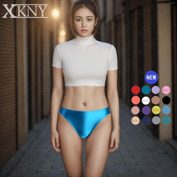 Calcinha feminina xckny cetim brilhante shorts oleoso sólido lustroso briefs de seda biquíni de cintura baixa sexy collants pode ser usado fora da roupa interior