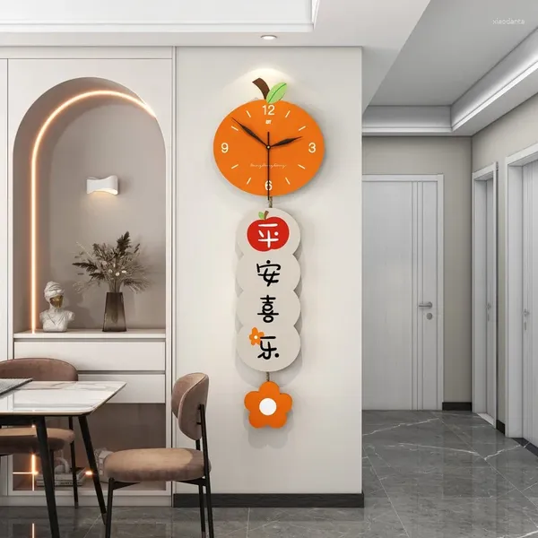 Настенные часы Современные китайские годовые часы в кремовом стиле для гостиной, столовой, креативные