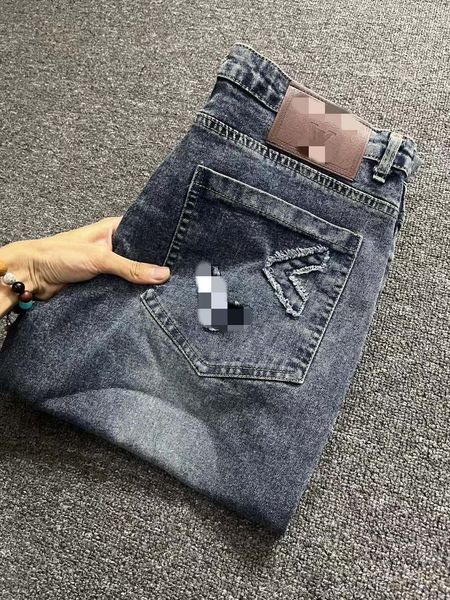 Abbigliamento da strada stile dritto jeans slim fit Jeans con motivo ricamato all'ingrosso Design dritto Retro Streetwear Pantaloni sportivi casual Designer Joggers