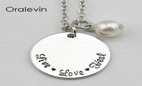 LIVE LOVE HEAL Вдохновляющее ручное штампованное гравированное ожерелье на заказ для модных женщин Хороший подарок Ювелирные изделия 18 дюймов 22 мм 10 шт. Lo3821519
