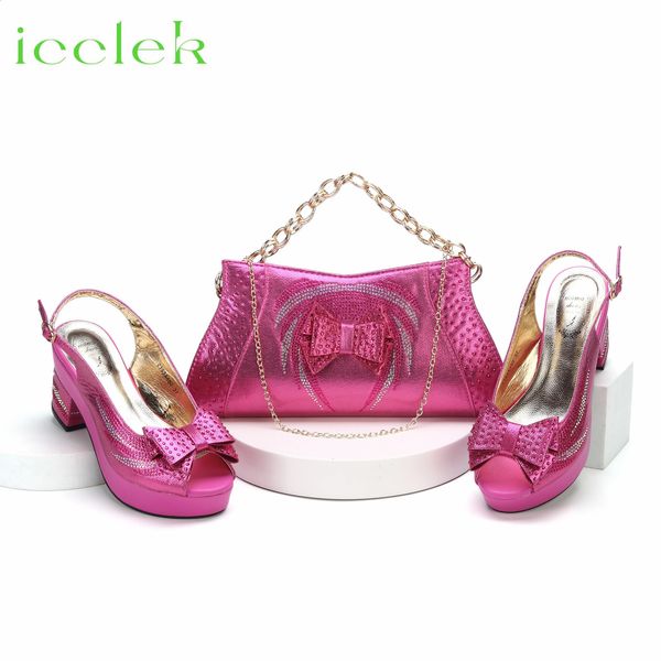 Scarpe da donna alla moda color fucsia con punta aperta Set di borse abbinate per la pompa della festa nuziale delle donne nigeriane 240130