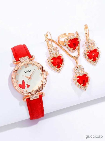 Andere Uhren 5 Stück Modetrend Love Diamond Set Damen Roter Gürtel Quarz + Anhänger Halskette + Ohrringe + Ring Kombinationsset Geschenkset