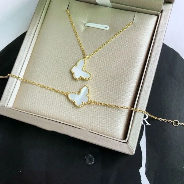 2024 S925 prata esterlina doce mini borboleta designer charme pulseira para mulheres marca de luxo shell gargantilha trevo pulseiras colar brinco jóias presente