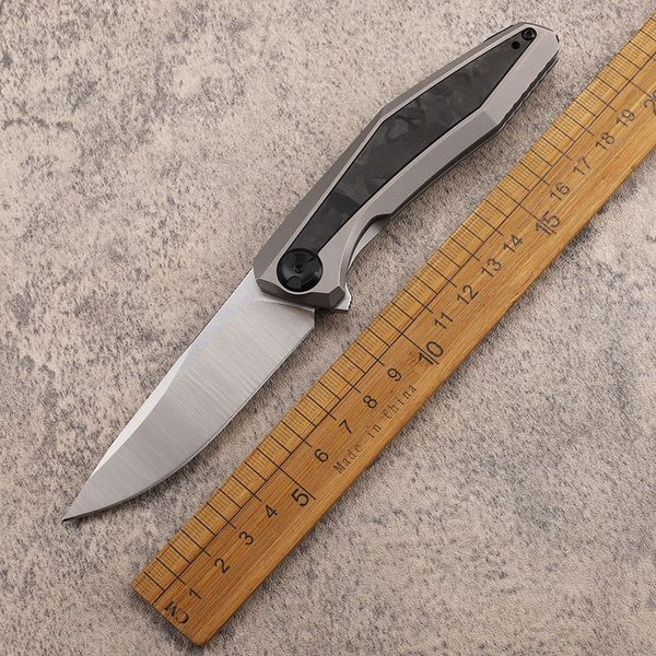 1 Stücke Neue A0224 High End Flipper Klappmesser 20CV Satinklinge TC4 Titanlegierung mit Kohlefasergriff Kugellager Schnell Öffnen EDC Taschenmesser