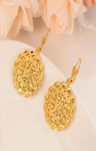 Basit Dubai Indian Ball Gelin Takı Küpe Düğün Nişan Hediyesi Hediyesi 24Karat Goldplated Cutout Sunflower2805583