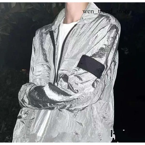 Giacca Stonees Island Fulmine Distintivo del designer Camicie Cappotto in pelle di metallo resistente all'acqua Nylon Pesca Abbigliamento da alpinismo Cappotti neri firmati 100