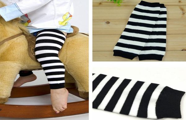 Crianças algodão bebê perna mais quente meninos meninas preto branco largo listrado meias aquecedores de braço bebê malha listrado leggings meias cheapes8693650