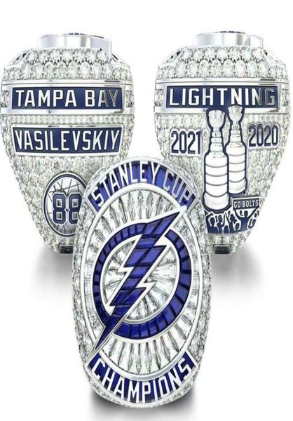 Holzkiste 2021 2020-2021 Cup Schiff Ring Tampa Bay Ring Kirche Männer Bruderschaft Fan Geschenk Großhandel Tropfengröße 8-149280249