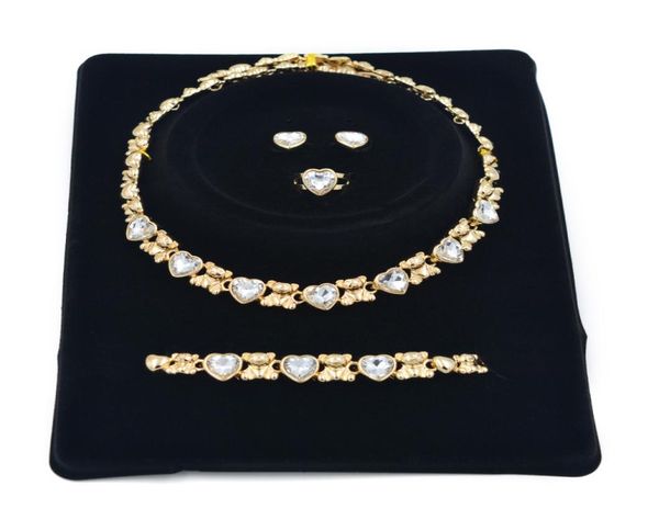 2021 Geschenke Mädchen Marke Halsketten 14K Gold Freundschaftsarmband Damenschmuck Hochzeit Armbänder Ohrringe für Frauen Set4205121