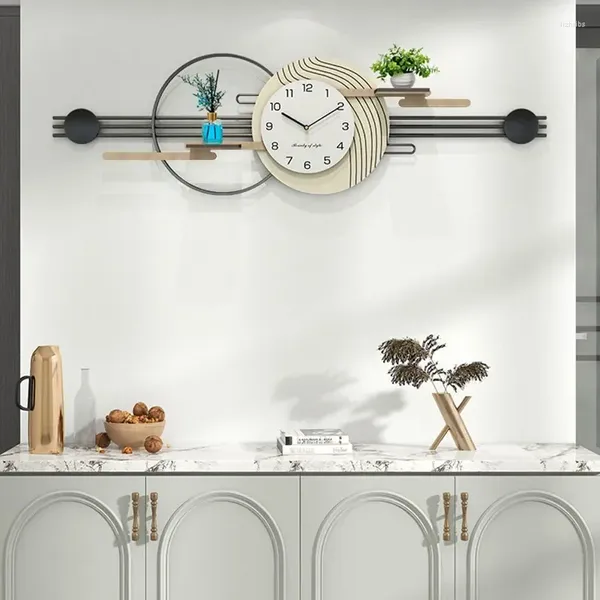 Duvar Saatleri Nordic Modern Tasarım Sessiz 3D Büyük Minimalist Saat Sanat Metal Xenomorph Yatak Odası Horloge Murale Ev Dekor