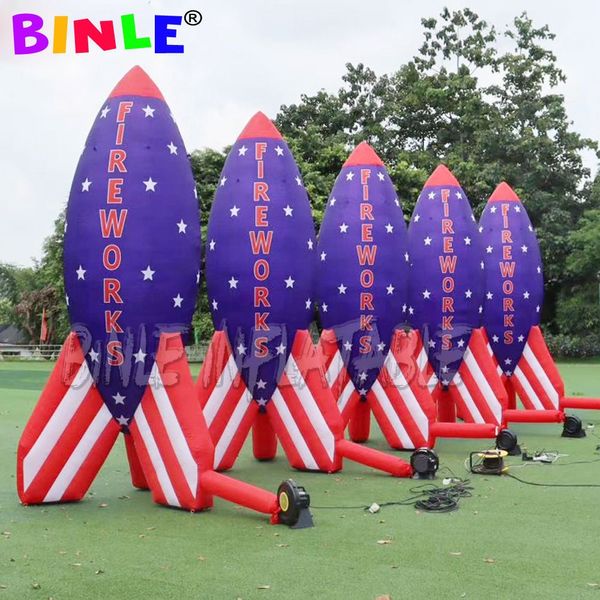8mH (26ft) mit Gebläse Großhandel Kundenspezifisches riesiges aufblasbares Feuerwerksmodell, Raketenballon für Außenwerbeveranstaltungen